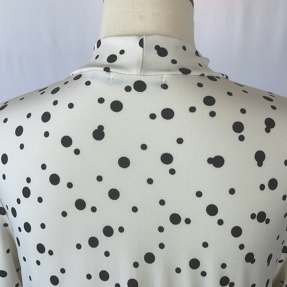 Nasty Gal Cream w/Black Polka Dot Print Mini Dress w/Tiered Elastic Ruching - 6 - Picture 8 of 12